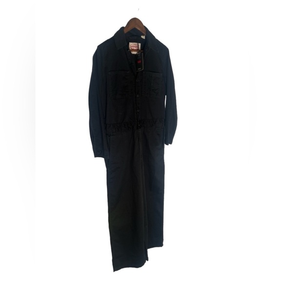 Levi’s Women’s Iconic Jumpsuit In Black - Picture 4 of 14